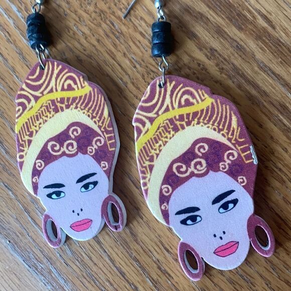 Pierced Earrings Exaggerated Fishhook Wood Lightweight Earrings Exotic Woman - Picture 2 of 6